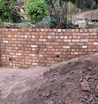 King Landscapes Gloucester Stone and Brickwork photo of brick-wall-2