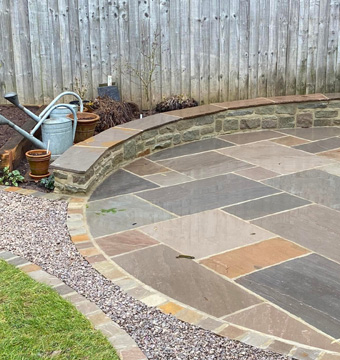 King Landscapes Gloucester Stone and Brickwork photo of round patio