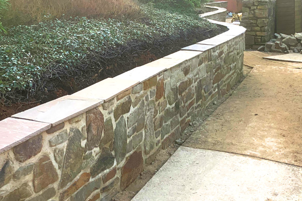 King Landscapes Gloucestershire Homepage Photo of Stone Wall and Brickwork