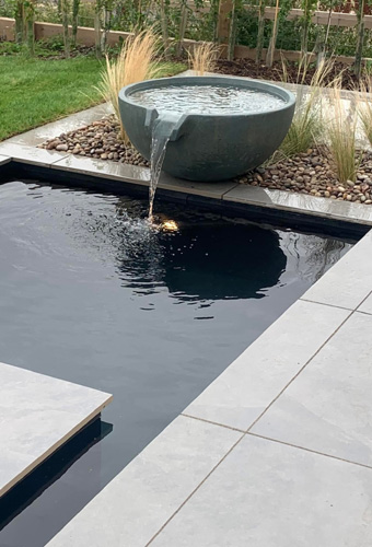 King-landscapes-ponds & water features photo of geometric pond